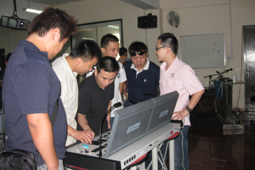 HDL應邀參加武漢市文化局2009年燈光音響培訓班