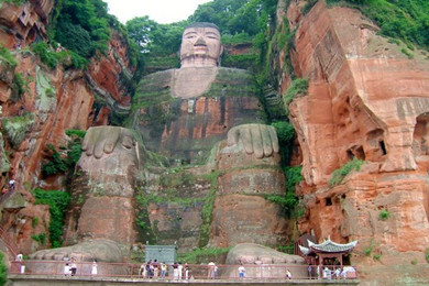 HDL燈光控制產(chǎn)品在峨眉山樂(lè)山大佛風(fēng)景區(qū)的應(yīng)用